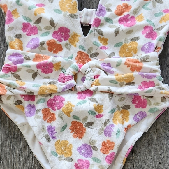 New!For Love and Lemons Cydney  One‎ Piece Swimsuit - Picture 10 of 15